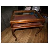 DISPLAY CASE TABLE