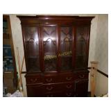 BEAUTIFUL CHINA HUTCH ETHAN ALLEN?