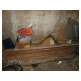 WOOD BOARD PILE AGAIN THE GARAGE