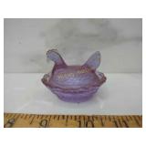 Vintage  Byod Art Glass Mini Hen on Nest