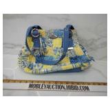 Donna Sharp quilted purse