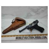 Rare Black Widow German Luger PO8 matching numbers