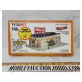 Tyco drug store HO scale never put together