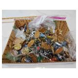 Dungeons & dragons figures?