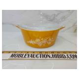 Pyrex with lid