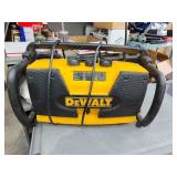 Working DeWalt radio/charger