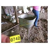 1 WASH TUB-BARN