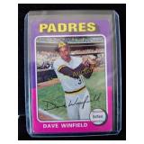Dave Winfield vintage Topps baseball card