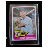 Bobby Richardson vintage Topps baseball card