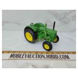 Ertl John Deere 16 scale d model