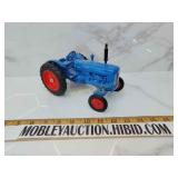 Ertl Fordson super major diecast