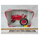 Ertl Case Farmall m