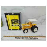 Minneapolis Moline G-750 16th scale toy show