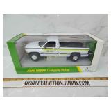 1/18 scale Ertl John Deere dealership pickup