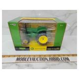 Ertl John Deere Model d tractor 1/16 scale