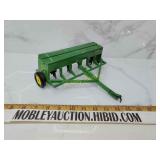 Ertl John Deere 452 16th scale