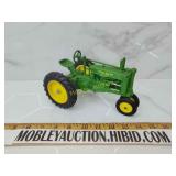 Ertl John Deere GP 16th
