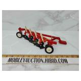 Vintage international plow one wheel is missing a