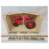 Ertl Farmall f20 diecast 1/16 scale tractor