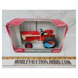 Ertl International 460 utility diesel 1/16th