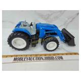 Large plastic tractor missing cylinder see pic
