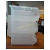 3 Storage containers