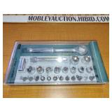 Ratchet set
