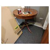 Round antique table