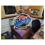 Miller lite neon works all the way no shipping