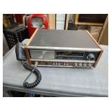 Vintage Royce CB base does turn on when plugged
