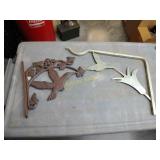Metal hummingbird decor