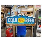 Strohs beer metal/wood