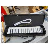 Woodnote Melidica blow air keyboard