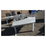 120 Degree Adjustable Height Desk & Chairs