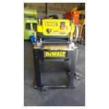 DeWalt DW735 13" Thickness Planer