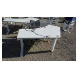 120 Degree Adjustable Height Desk & Chairs