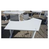 120 Degree Adjustable Height Desk & Chairs