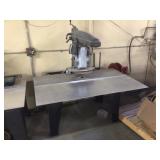 DeWalt Rotating Radial Arm Saw