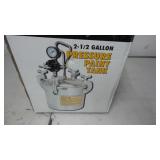 Central Pneumatic 2.5 Gallon Paint Tank