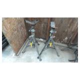 Pair of 2,500 lb V-Head Jack Stands