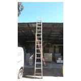 Fiberglass Extension Ladder