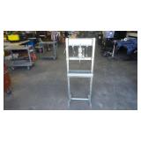 Central Machinery 12-Ton Hydraulic Press