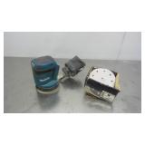 Portable generator rated at 7,600 running watts an