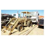 Massey Ferguson  Loader Tractor   (non runner)
