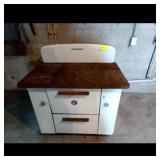Ransburg Stove - Vintage, Cast Iron Top, White