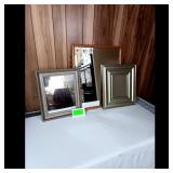 Mirrors Variety of Styles