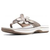 Clarks womens Flower Flip Flop Flip-Flop