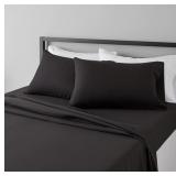 Amazon Basics Lightweight Super Soft Easy Care Mic