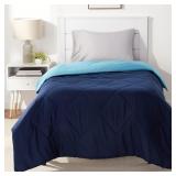 Amazon Basics Reversible Microfiber Comforter Blan