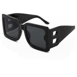 PORADAY Fashion Large Square Sunglasses for Women